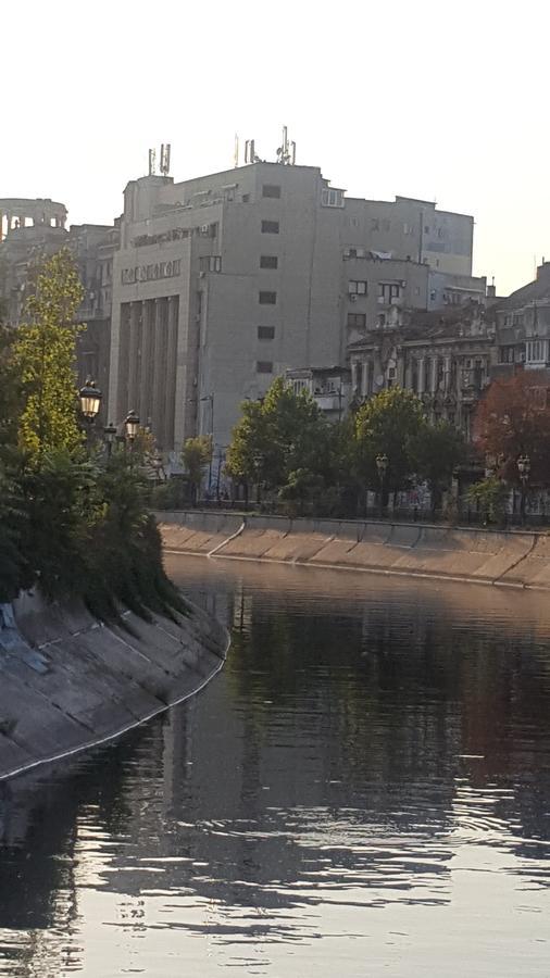 Hospitality Centrum- River Bukarest Kültér fotó